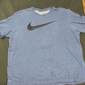 Nike Men's Blue T-Shirt
